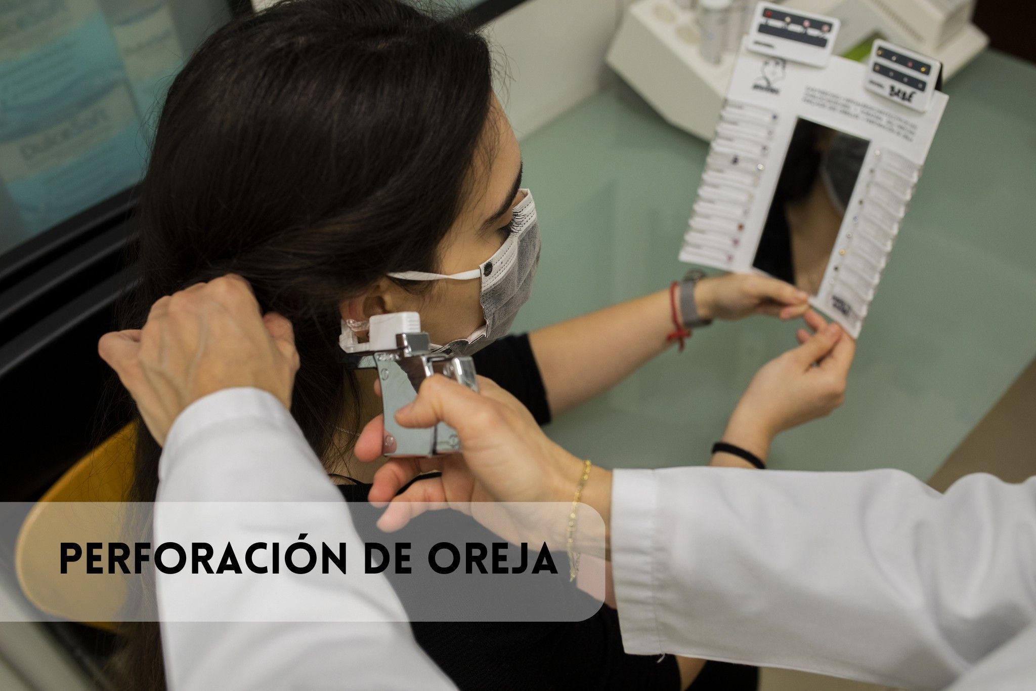 Perforación de oreja