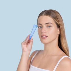 APIVITA AQUA BEELICIOUS CONTORNO DE OJOS GEL HIDRATANTE 15 ML