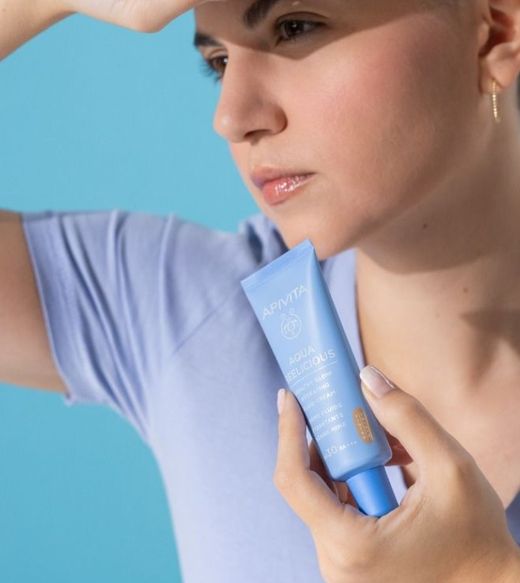 APIVITA AQUA BEELICIOUS CREMA FLUIDA CON COLOR SPF30 40 ML