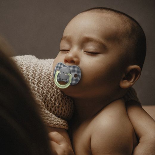 Suavinex Chupete Noche Anatómico Silicona 0-6 Meses 2 uds
